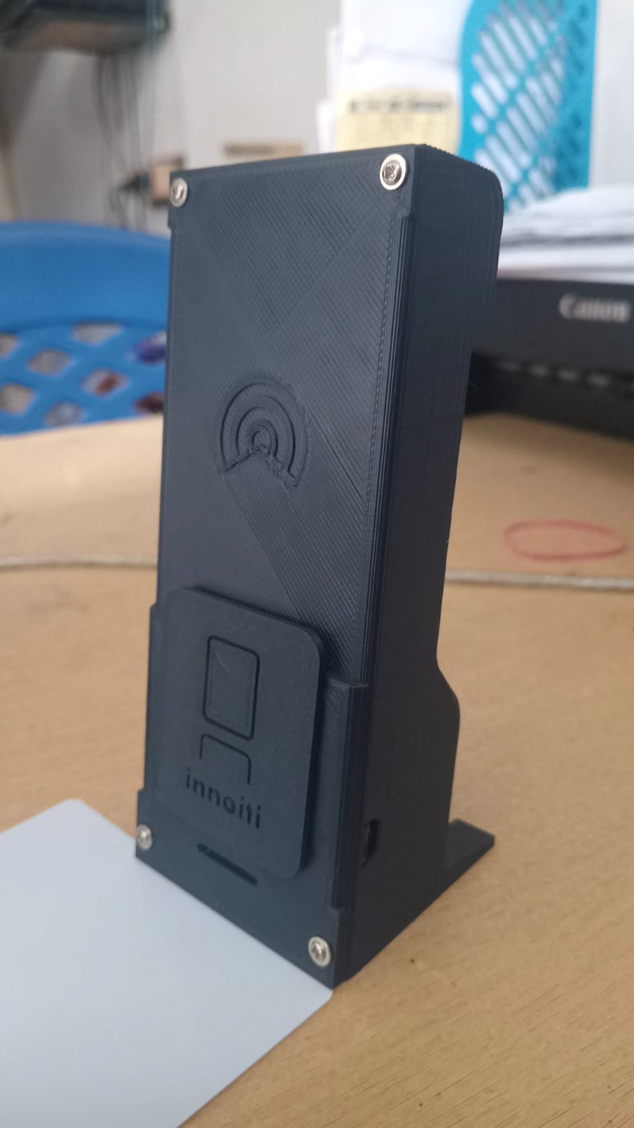 CR-1 Casing